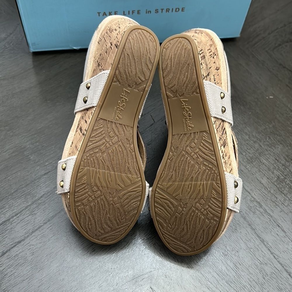 Women's Life Stride Del Mar Wedge Ankle Strap Sandal - Picture 3 of 8